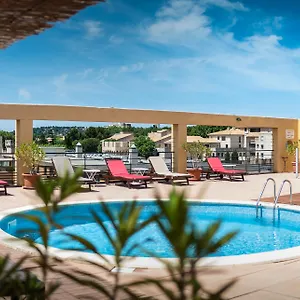 Grand Hotel Avignon