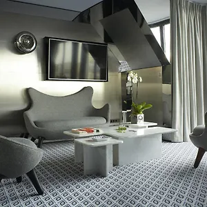 Le Montana Hotel